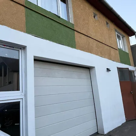 Someseni Apartment *